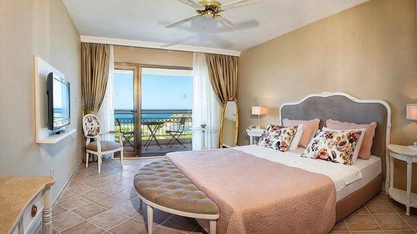 Hotel Carina Кушадасы Экстерьер фото