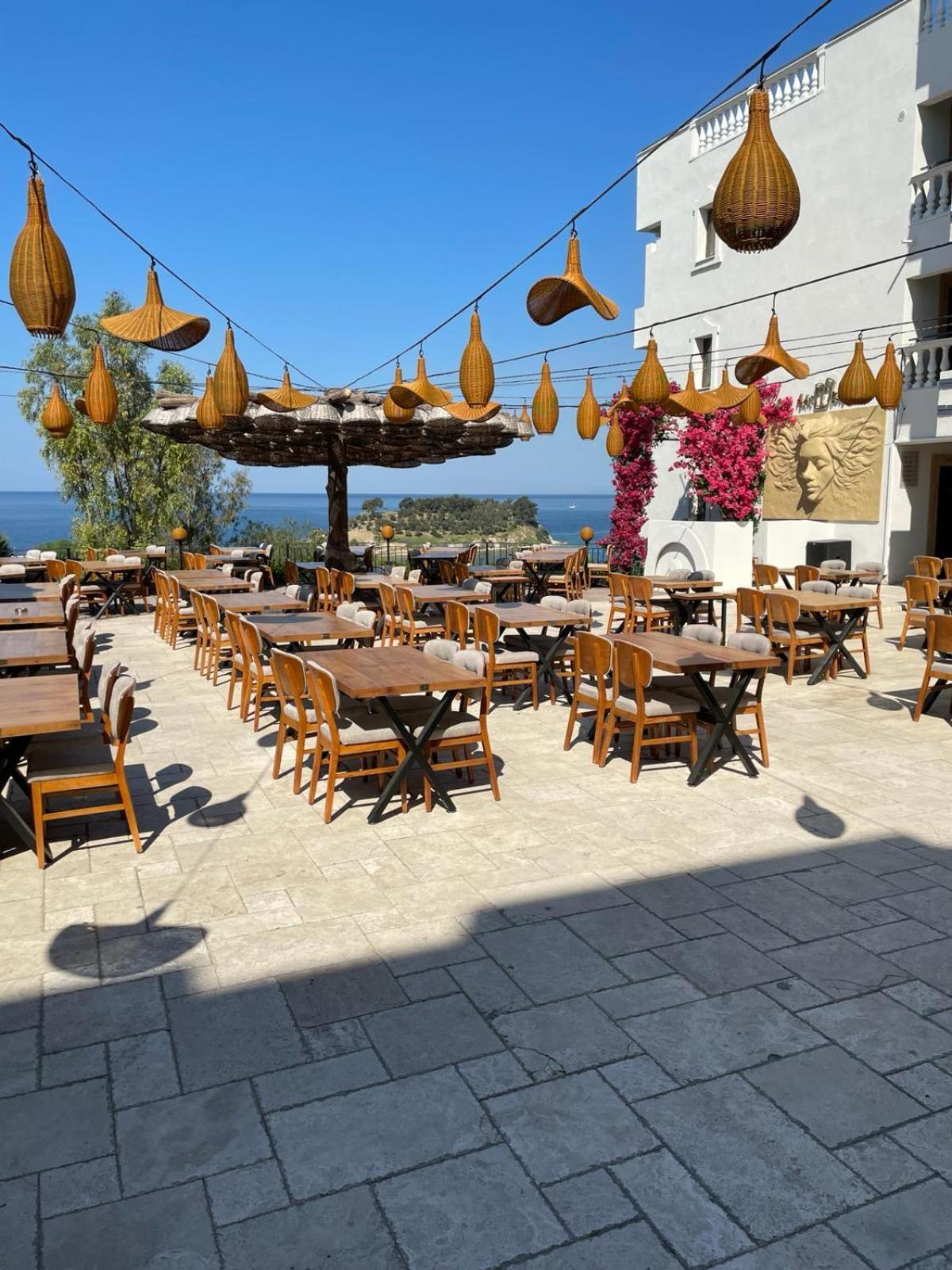 Hotel Carina Кушадасы Экстерьер фото