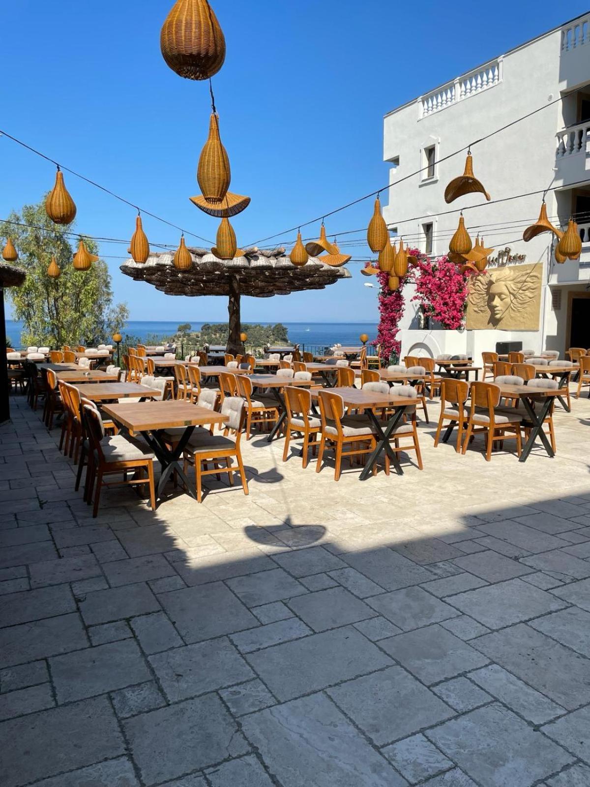 Hotel Carina Кушадасы Экстерьер фото
