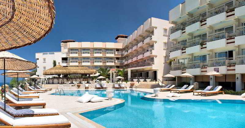 Hotel Carina Кушадасы Экстерьер фото